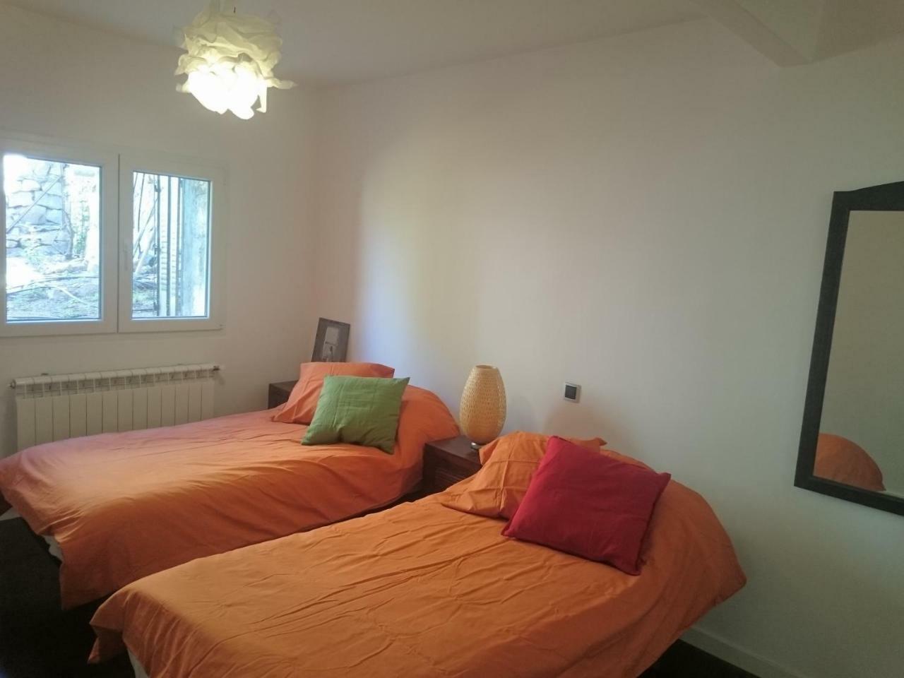 Piedra Libre Apartamentos Manzanares El Real Eksteriør billede